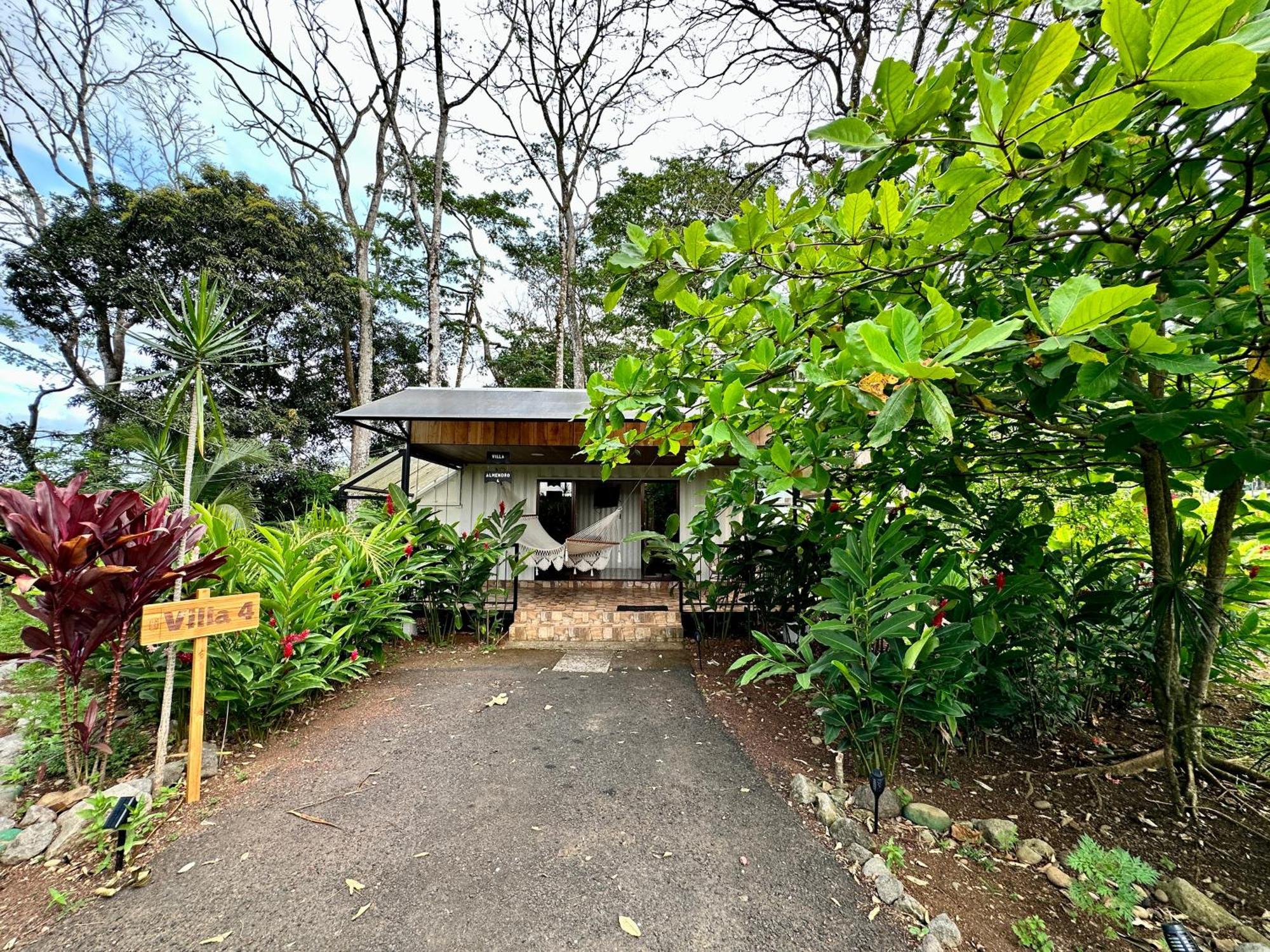 Almendros Eco-Villas La Fortuna Luaran gambar