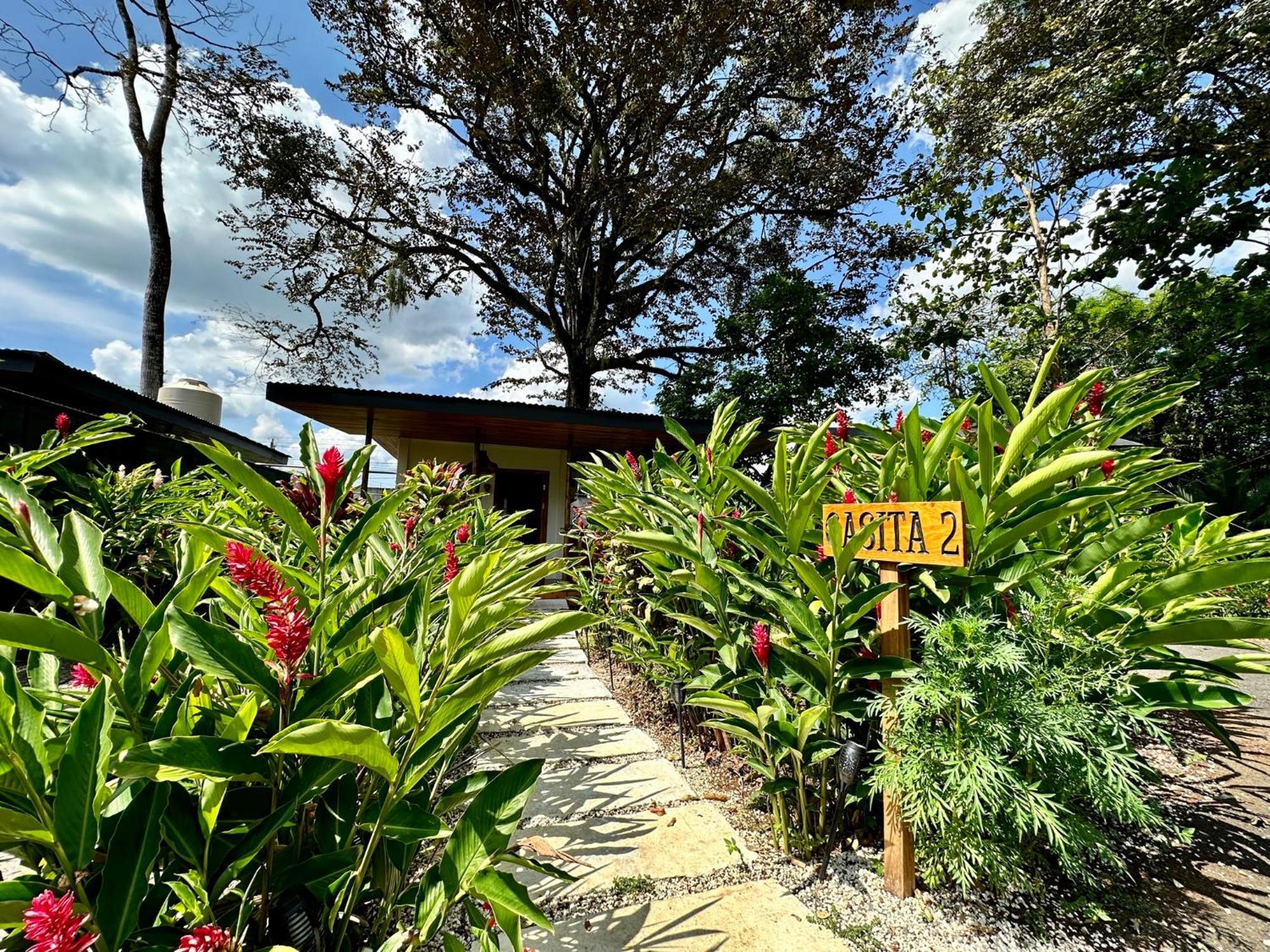Almendros Eco-Villas La Fortuna Luaran gambar