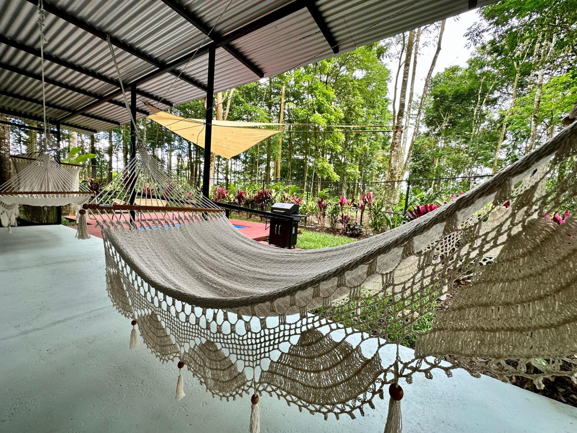 Almendros Eco-Villas La Fortuna Bilik gambar